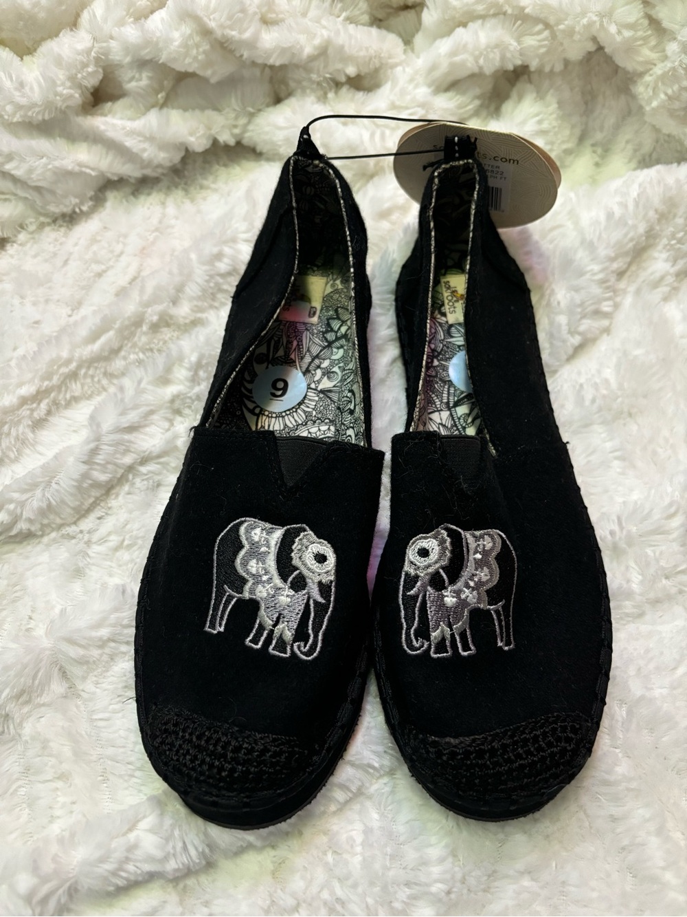 Sakroots Elephant Shoes Size 9 New Echo Critter Black Espadrilles One World
